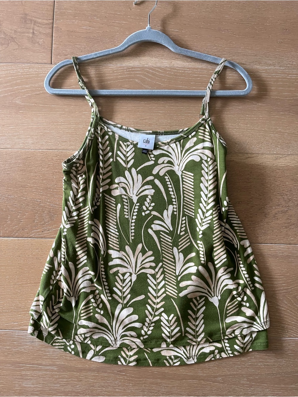 Cabi #6353 Balcony Palm Print Cami Size Small